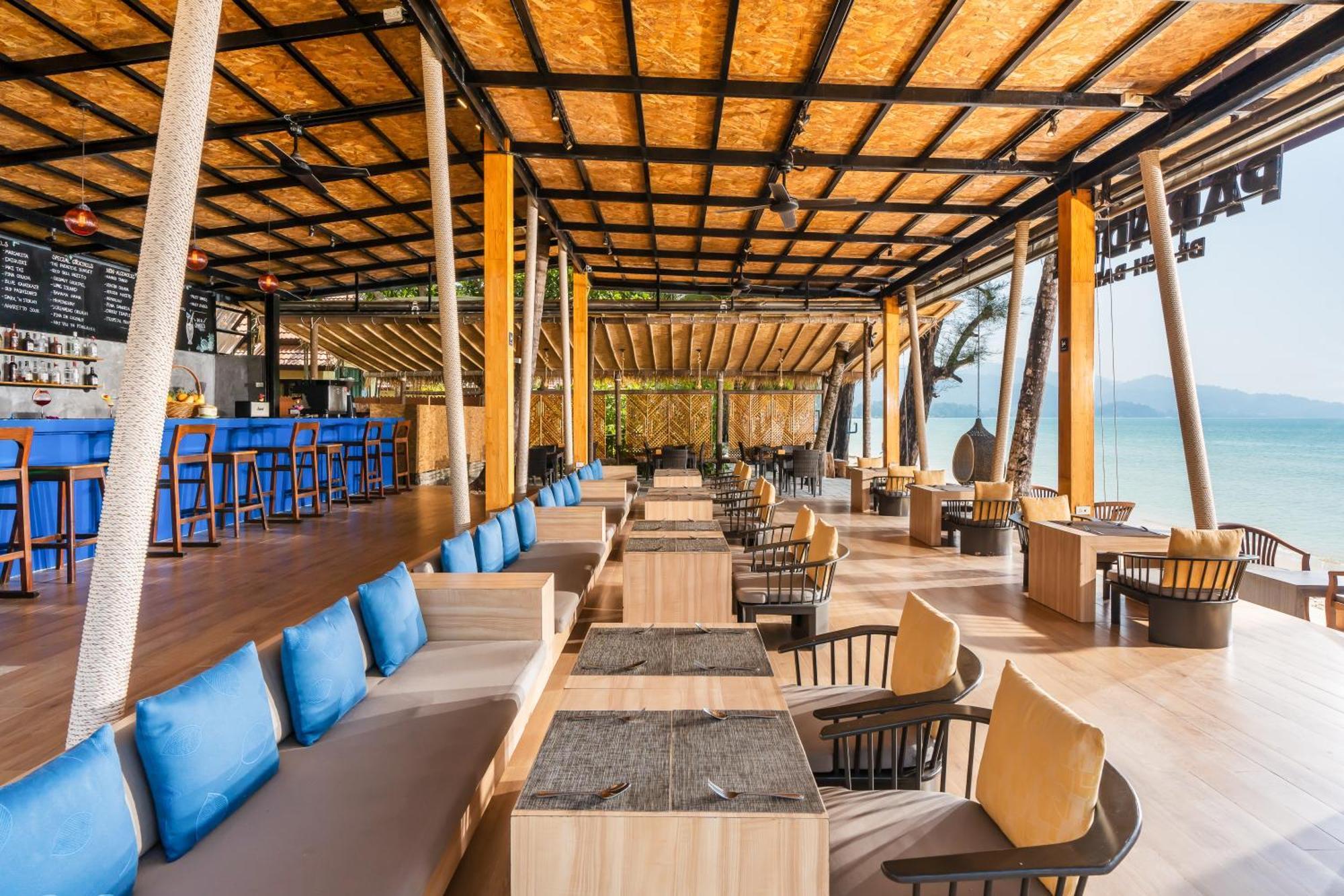 Koh Chang Paradise Resort & Spa Exterior photo