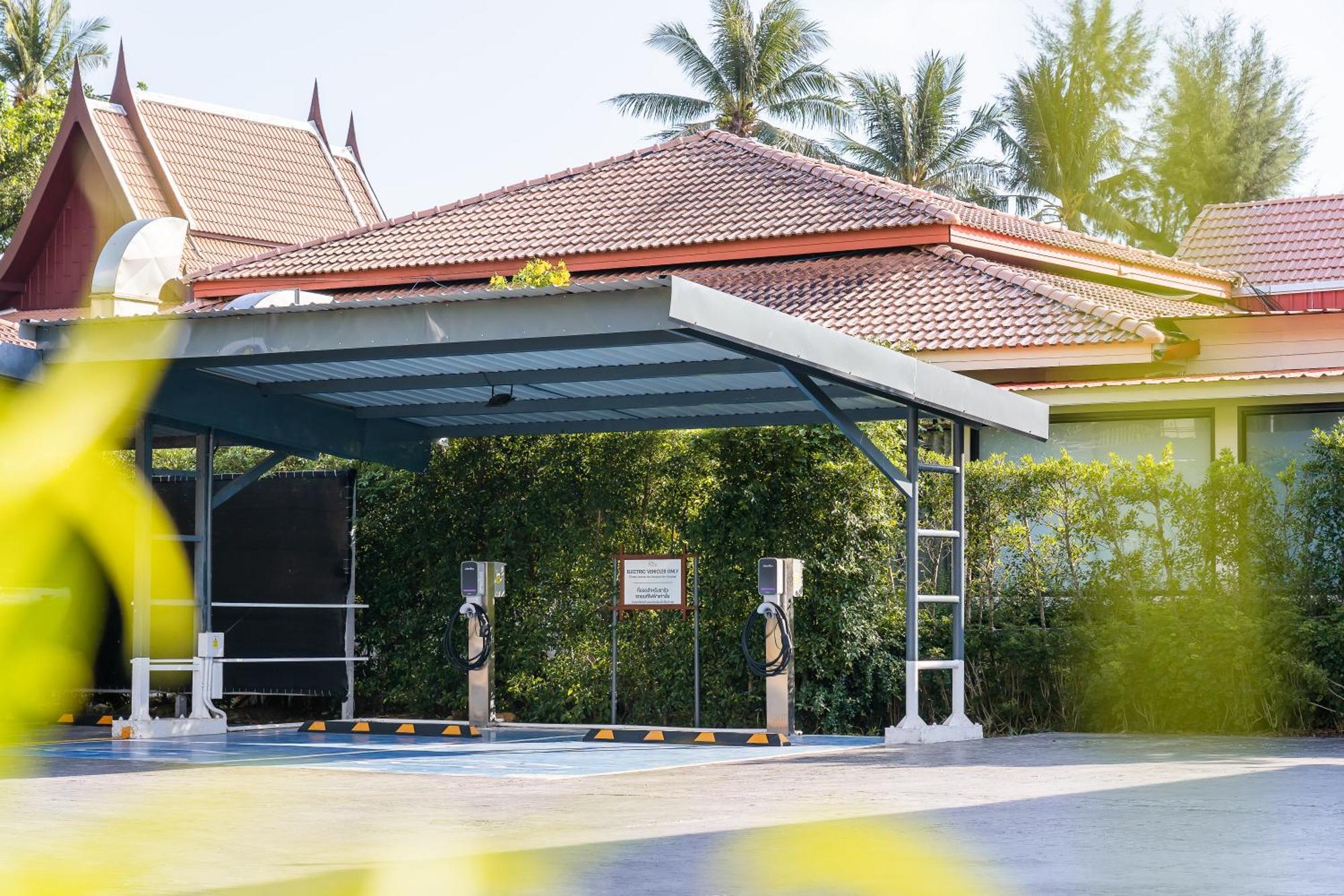 Koh Chang Paradise Resort & Spa Exterior photo