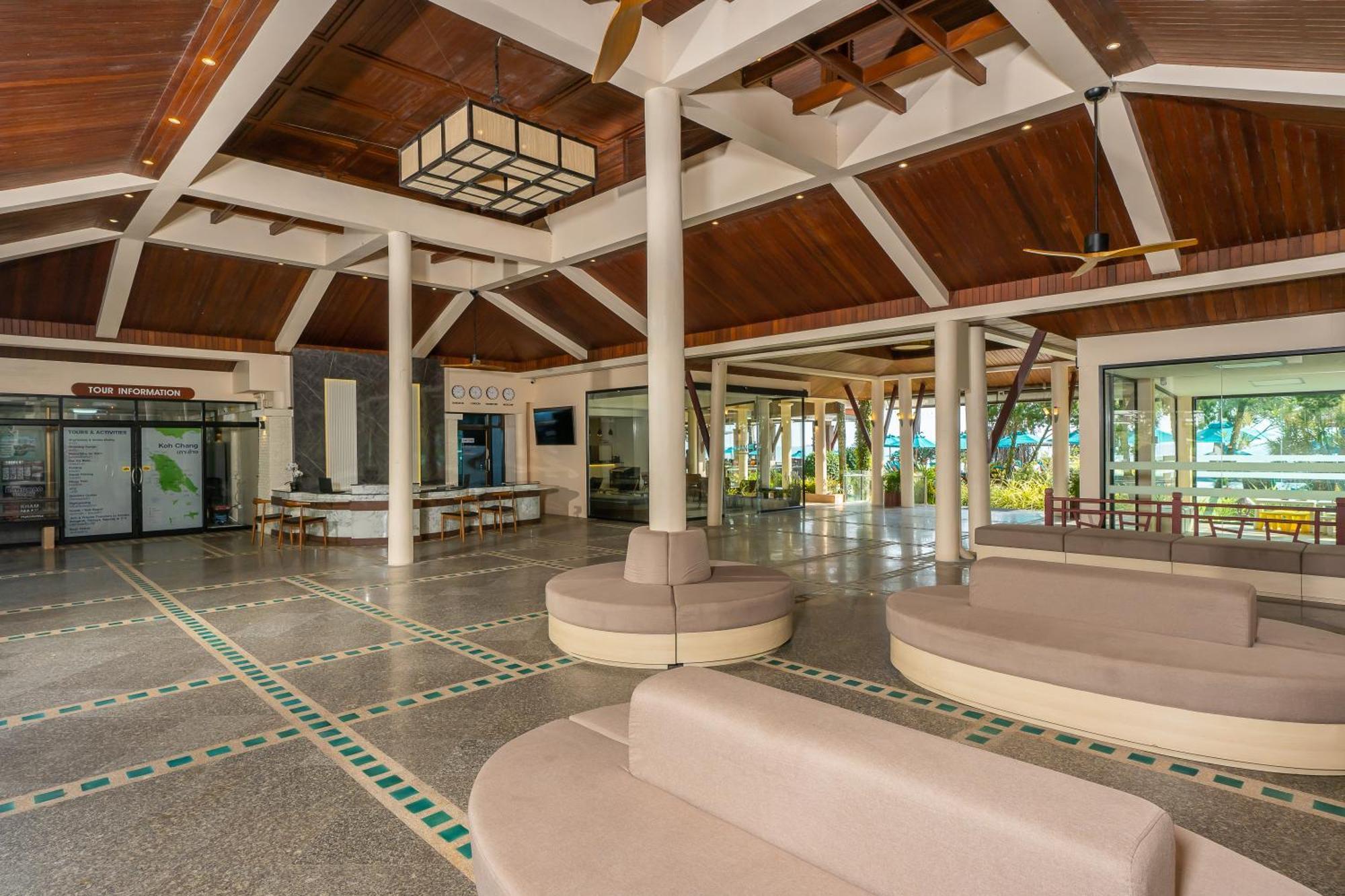 Koh Chang Paradise Resort & Spa Exterior photo